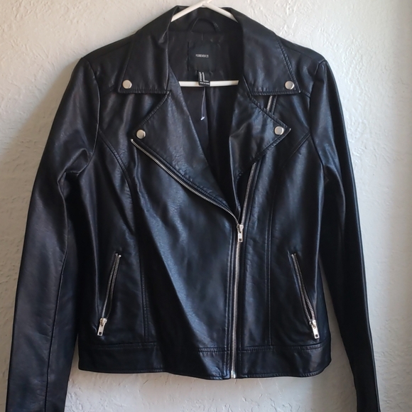 Forever 21 Jackets & Blazers - Forever 21 MC jacket size Medium